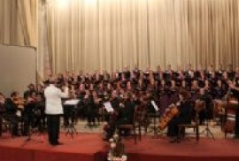 İstanbul Sahakyan Tbrats Tas Korosu Erivan’da konser verdi