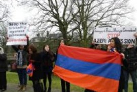 Holanda’da protesto gösteri: Sumgayıt katliamını unutmayacagız