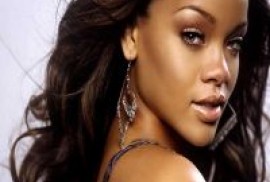 Rihanna, Türk takipçisinin Twitter'dan kendisine yazdığı küfür içerikli sözleri paylaştı