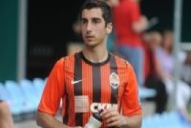 Temmuz ayının en iyi futbolcusu Henrikh Mkhitaryan