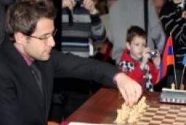 Aronian: Alyokhine Turnuvasında yenmek benim için büyük bir onurdur