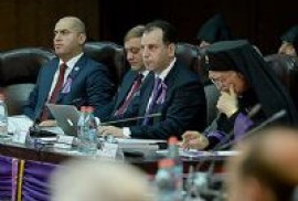 Vigen Sarkisyan: Ermeni Soykırımının 100. yıldönümü vesilesiyle PanArmenian bildirgesi kabul edilecek