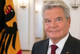 Almanya Cumhurbaşkanı Gauck Ermenileri tercih etti