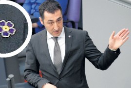 Cem Özdemir: Eğer Ermeniler katledilmeseydi, Van doğunun Paris’i olacaktı