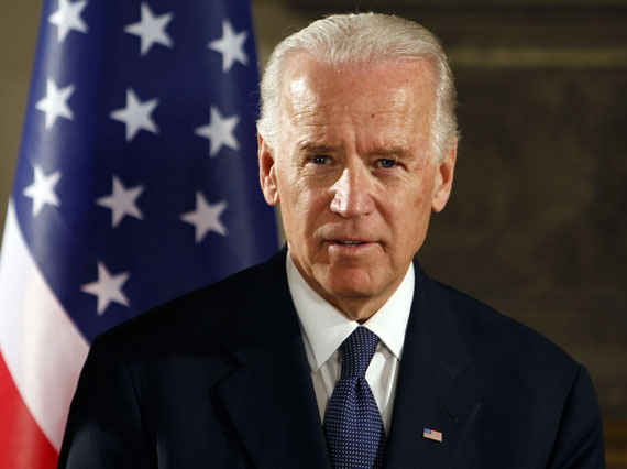 Joe Biden Serj Sarkisyan ile Ermeni Soykırımı kurbanlarını anacak