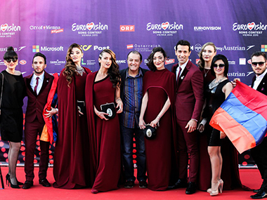 “Genealogy” grubu 2015 Eurovision Şarkı Yarışması'nın açılış töreninde (foto)