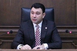 Eduard Sharmazanov: “Yeni enverler, talatlar ve kemalların doğmasını