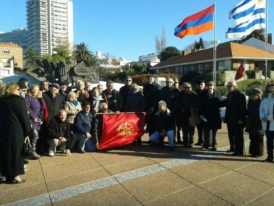 Uruguay’ın eski Cumhurbaşkanı Ermeniler’in düzenlediği anma etkinliğine katıldı