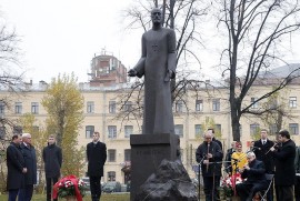 Rusya Sankt-Peterburg şehrinde  Komitas Vardabed’in heykeli açıldı