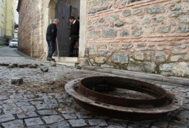 Ortaköy Meryem Ana Kilisesi ile Ermeni Okulu yakınında patlama meydana geldi