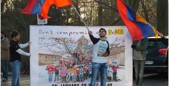 Strasbourg Ermenileri’nden AKPM’e karşı protesto eylemi: “Barışımızı riske atmayın!”