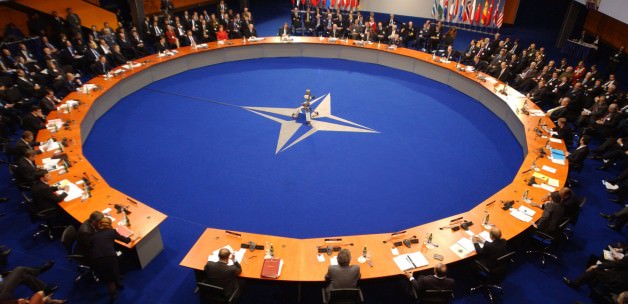 NATO Genel Sekreterinden Ermenistan ve Azerbaycan’a çağrı