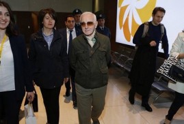 Charles Aznavour, Avrora Ödülü verme törenine katılmak için Ermenistan’a geldi