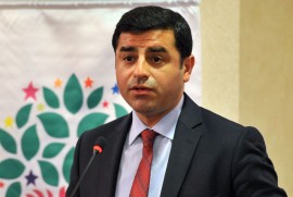 Demirtaş'tan Ermeni Soykırımı konuşması