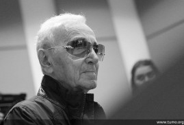 Fransalı Ermeni şansonye Charles Aznavour, Ermenista'da Tumo Merkezini ziyaret etti