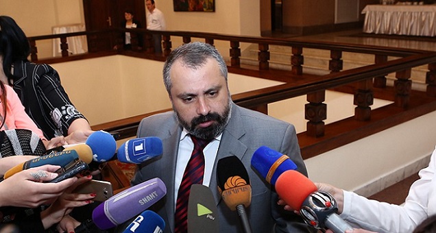 Babayan: Azerbaycan Karabağ halkına karşı çok defa zehirli maddeler kullandı