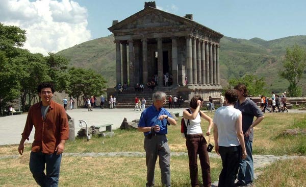 2016’da Ermenistan’a gelen turist sayısı yüzde 5 artacak