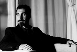 Serj Tankian Almanya parlamentosunun 11 Türk kökenli milletvekiline teşekkür etti