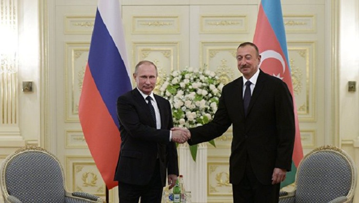 Putin, İlham Aliyev ile Karabağ sorununu görüştü