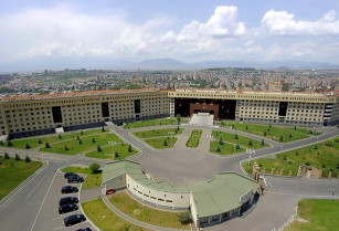 Ermenistan heyeti, Rusya'da yapılacak "Armia-2016" askeri konferansına katılacak