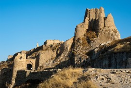 Ermenistan'ın tarihi başkenti Van'ın kalesi, UNESCO Dünya Miras Listesinde