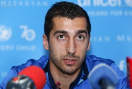 Mkhitaryan’dan “Manchester United” açıklaması