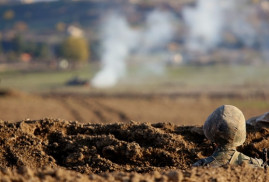 Azerbaycan Savunma Bakanlığı, hayatını kaybeden bir askerin isimini de açıkladı