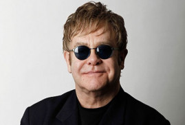 Elton John: “Ermeni Soykırımı korkunç bir olay”