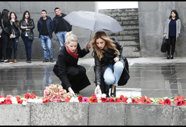 Eurovision’un Almanya temsilcisi Ermeni Soykırımı anıtını ziyaret etti