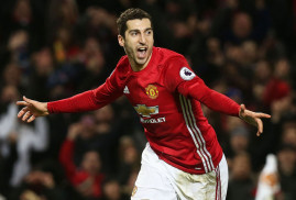 Manchester United kazandı: Mkhitaryan gol ve asist yaptı (video)