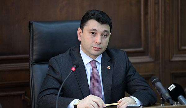 Sharmazanov: AEB’e katıldıktan sonra ihrcatımız arttı