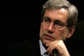 Orhan Pamuk: Türkiye'de durum kötüden daha da kötüye hatta korkunca doğru gidiyor