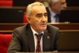  Galust Sahakyan Ermenistan Partlametosu başkanı seçildi