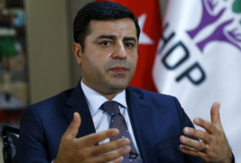 Demirtaş: 15 binden fazla Kürt aktivist cezaevinde bulunuyor