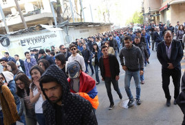 Ermenistan başkentinde  protestolar devam ediyor