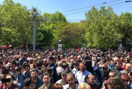 Yerevan'da Başbakan Sarkisyan'a karşı protestoların 11. günü (Canlı yayın)