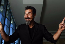 Serj Tankian yakında Yerevan'daki protestoculara katılacağını açıkladı