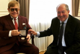 Elton John: Ermenistan’da hissettiğimiz sevgiyi hiç bir şey durduramaz