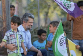 Garo Paylan: "Paşinyan, Ermenistan'ın hak ettiği lider"