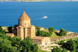 Van’daki Akhtamar adasında bulunan Ermeni kilisesinde tekrar ayin yapılacak