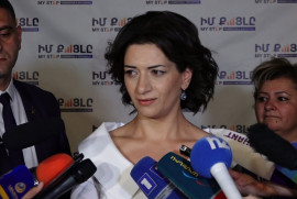 Rusya’lı ünlü kadınlar Ermenistan Başbakanı’nın eşinin girişimiyle Artsakh’ı ziyaret edecek