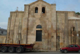 Antep'teki tarihi Ermeni Kilisesi kaderine terk edildi