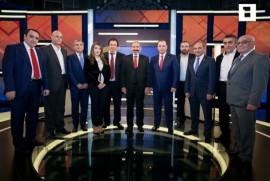 Ermenistan’da parti ve ittifak liderleri seçimden önce son TV düellosuna çıktı