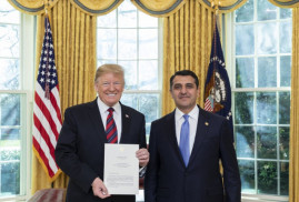 Ermenistan'ın ABD'de elçisi Nersesyan Trump'a güven mektubunu sundu