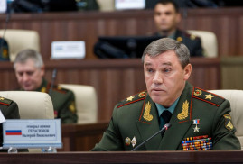 Gerasimov: "Suriye'de huzurlu bir hayata yeniden kavuşmasına aktif katılım gösterdiği için Ermenistan'a minnettarım"