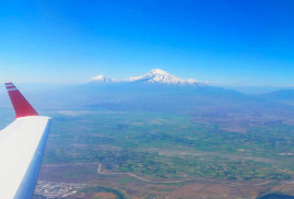 Tarihte bir ilk! Yerevan'dan Van'a ilk direkt uçuş gerçekleşti (video)