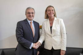 Ermenistan Dışişleri Bakanı Federica Mogherini ile Karabağ meselesini konuştu