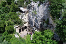 Dünyanın elle yapılan en büyük tüneli (foto)