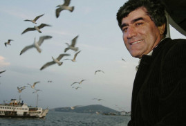 Suikasta kurban giden Ermeni gazeteci Hrant Dink 65 yaşında