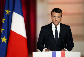 Macron'dan başörtüsü ve İslam açıklaması